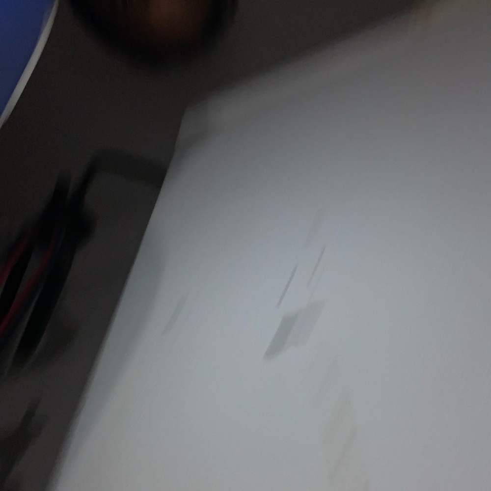 Meet your Posher, Makya